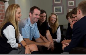 突出特长，小艾顺利拿到匹克林录取通知书！